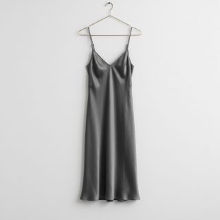 Satin SOIVÉ dark grey