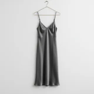 Satin SOIVÉ dark grey