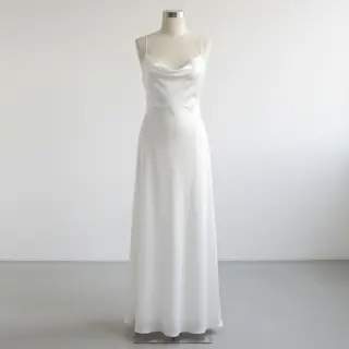 Satin SOIVÉ white