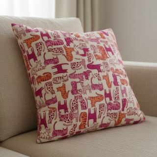 Țesătură decorativă Linenlook Cat Wildlife Art pink