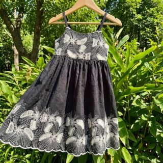 Țesătură din bumbac EMBROIDERY Amia black