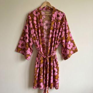 Țesătură din bumbac SATIN Flower Kala caramel