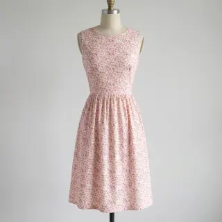 Țesătură din bumbac Fine flowers pink