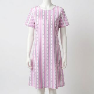 Țesătură din bumbac Fine flowers STRIPE purple