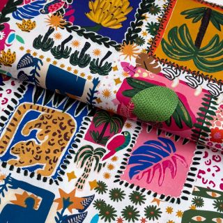 Țesătură din bumbac SATIN Summer patchwork digital print