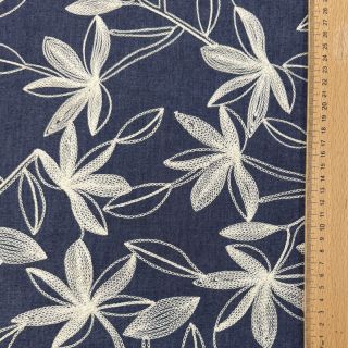 Țesătură din bumbac JEANS Embroidery Flowers white
