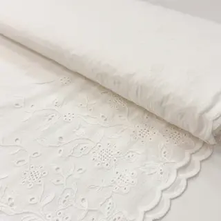 Țesătură din bumbac VOILE EMBROIDERY ONE-SIDE BORDER white