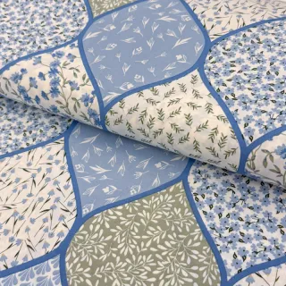 Țesătură din bumbac Flowers patchwork baby blue