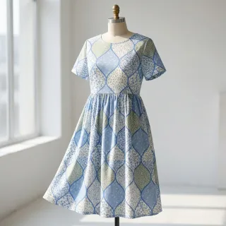 Țesătură din bumbac Flowers patchwork baby blue