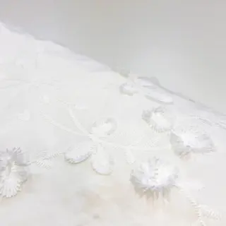 Țesătură din bumbac EMBROIDERY Catchy leaves off white