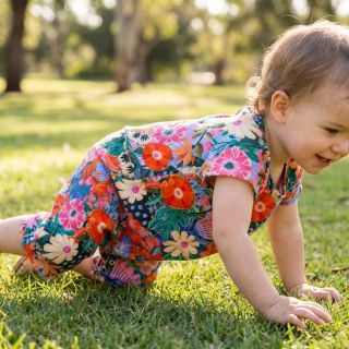 Viscoză cu in Bright and bold design A