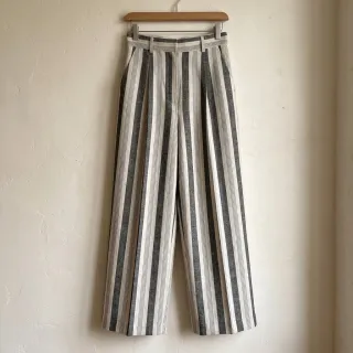 In YARN DYED BIG Stripe black