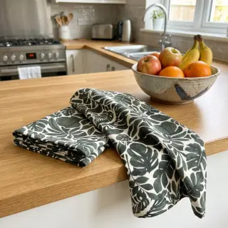 Țesătură decorativă Big leaves grey digital print