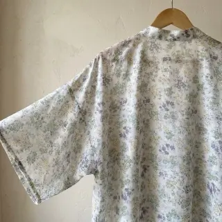 Lyocell cu in și mătase Retro Flowers design D