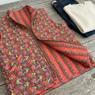 Țesătură din bumbac VOILE STEPPED Paisley flowers brown digital print