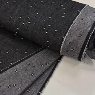 JEANS DENIM 6 OZ Uneven Small Holes black