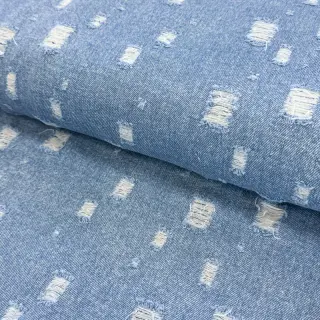 JEANS DAMAGED light blue