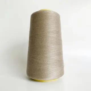 Ață pentru overlock 2700 m light pebble