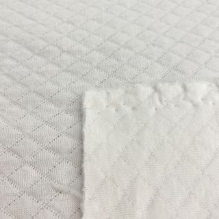 Material textil pentru trening matlasat ecru