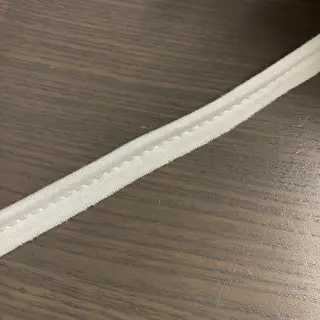 Vipușcă din tricot white 2nd class