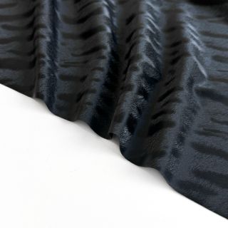 Piele sintetică pentru îmbrăcăminte Animal skin black