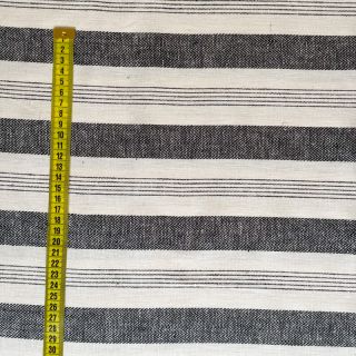 In YARN DYED BIG Stripe black