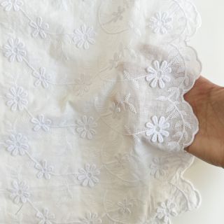 Țesătură din bumbac VOILE Embroidery flowers white