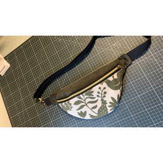 Catifea raiată hunter