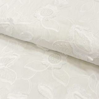 Țesătură din bumbac EMBROIDERY Catchy Swingy off white