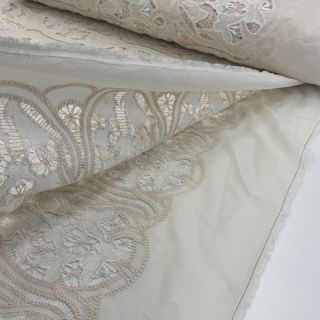 Țesătură din bumbac EMBROIDERY Blanchette design A