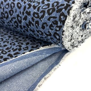 JEANS Punched Animal design A