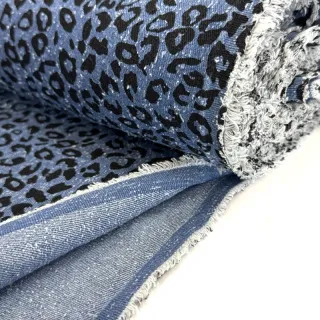JEANS Punched Animal design A