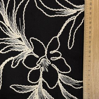 Țesătură din bumbac EMBROIDERY GABARDINE Luana black